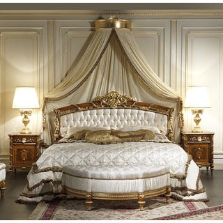 Casa Padrino Luxus Barock Schlafzimmer Set Weiß / Braun / Gold - 1 Doppelbett mit Kopfteil & 1 Baldachin & 2 Nachttische & 1 Sitzbank - Barock Schlafzimmer Möbel - Barock Hotel Möbel