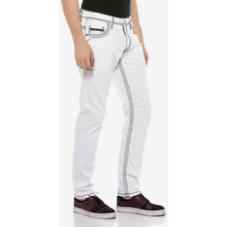 Cipo & Baxx Bequeme Jeans mit auffälligen Kontrastnähten weiß 32