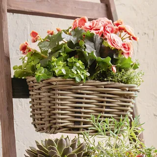 Balkon Pflanzkasten "Klein" aus Rattan, mit Halterung, Blumen Pflanz Korb Kasten