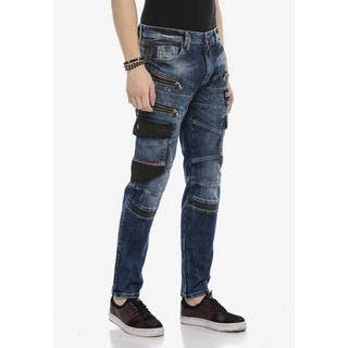 Bequeme Jeans CIPO & BAXX Gr. 38, Länge 34, blau Herren Jeans mit auffälligen Applikationen