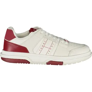 Stylische rote Herrensportschuhe mit Kontrastdetails und Komfort