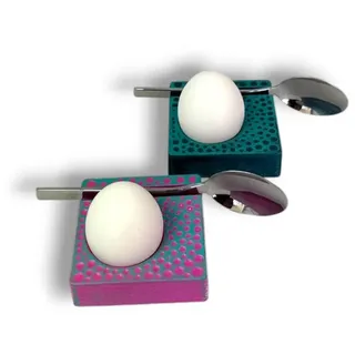 Ja-unendlich TAMAGO Gusseisen Eierbecher 2er Set - pink/grün