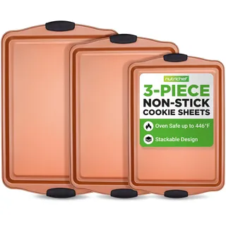 NutriChef Backblech Set 3-teilig – Antihaft Ofenbleche klein mittel groß Kupferfarben – Spülmaschinengeeignet, stapelbar, rutschfeste Silikongriffe, Karbonstahl, ofenfest bis 230 °C