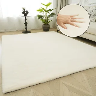 Bruno Banani Rabbit 2 Fellteppich 120 x 170 cm Beige/Weiß