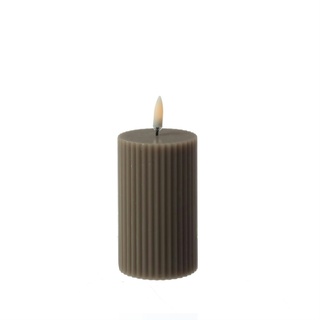 LED Kerze Thea Uyuni mit Rillen Timer bis 400Std. D: 5,8cm H:10,1cm gerillt sand