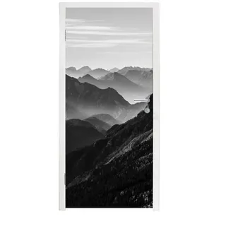 MuchoWow Türtapete Berge - Natur - Nebel, Matt, bedruckt, (1 St), Türfolie Selbstklebend, Türtapete, Türdeko Poster, 95x235 cm bunt 95 m x 235 m