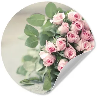 MuchoWow Wandsticker Ein großes Buch mit rosa Rosen liegt auf einem Tisch. (1 St), Tapetensticker Selbstklebend, Wandbild Wohnzimmer, 80x80 cm bunt 80 cm x 80 cm x 0.1 cm