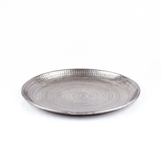 Tablett Imera im Vintage-Stil aus Aluminium gefertigt, in Silber 30 cm | Das minimalistisch gestaltete Aluminiumtablett ist in Silber ausgeführt. Die Servierfläche besteht aus Aluminium in Silber.