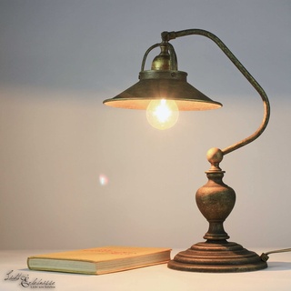 Licht-Erlebnisse Tischlampe Echt-Messing in Bronze Antik matt Wohnzimmer Schlafzimmer 39 cm E27 max. 60W Rustikale Tischleuchte Büro COUNTRY