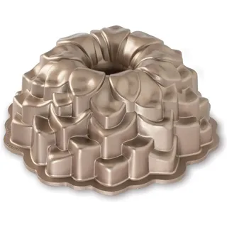 Nordic Ware Blossom Bundt Pan 2,4 Liter