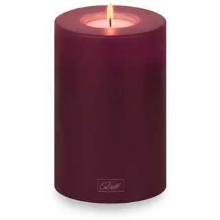 Qult Farluce Trend Black Berry ∅ 8 + 10 cm • Teelichthalter in Kerzenform • Kerze • Kunststoffkerze in Kerzenoptik • Teelichtkerze mit Teelichteinsatz • inkl. Teelicht (Ø 8 H 12 cm)