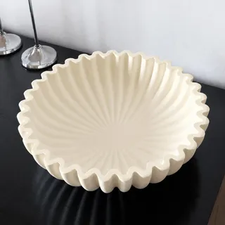BEYLAB Handgefertigte Rüschenschale – Elegante Dekoschale im Jakobsmuschel-Design, Vintage Obstschale & Ringschale, Ästhetische Blumenschale, Einweihungsgeschenk (Beige, Plissee-Schale)
