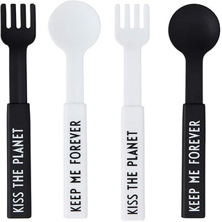 DESIGN LETTERS To Go Besteck in Tritan, 2 Sätze (Schwarz & Weiß) - Wiederverwendbares Besteck für Ihr Mittagessen unterwegs, Ein Satz in Weiß und ein Satz in Schwarz, verstellbare Gabel & Löffel
