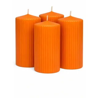 Geriffelte Stumpenkerzen 4er Set durchgefärbt 130x70 mm – Premium Rillenkerzen Made in Germany – 61h Brenndauer – Moderne Deko Kerzen für Adventskranz & Tischdeko (Safran - Orange)