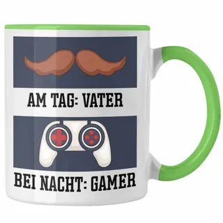Trendation Tasse Vater Gamer Tasse Geschenk Bei Nacht Geschenkidee Papa Spruch Vatertag grün