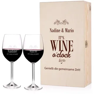 Leonardo 2 Weingläser mit Gravur It ́s Wine o ́clock in personalisierter Geschenkbox aus Holz ideal als Hochzeitsgeschenk, Geburtstagsgeschenk oder Valentinstagsgeschenk
