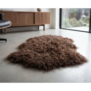 Kuhfelle Online & Nomad Tibet Lammfell 60 x 100 cm – echtes tibetisches Schaffell mit Langen Locken – in Beige, Weiß, Grau, Weinrot, Rosa & Braun – weiches Deko Fell für Sofa, Bett & Wohnraum (Braun)