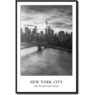 daazoo Rahmenbild One World Trade Center | Wandbild mit Rahmen schwarz Hochformat | Bild New York City Skyline | Wohnzimmer Büro | schwarz weiss | 40 x 60 cm