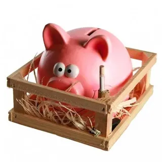 Spardose in Form eines Schweins mit Zaun und Hammer zum Öffnen – Spardose für Groß und Klein mit Design Schwein und Zaun, aus Keramik, 14 x 12 cm