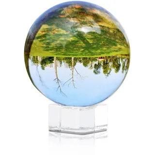 Intirilife Glaskugel mit Ständer in KRISTALL KLAR 70 mm – Kristallkugel mit Glasständer perfekt geeignet für Fotografie, Meditation, Dekoration u