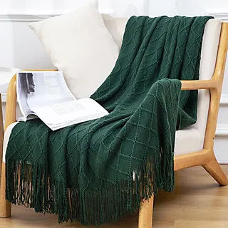 Menkala Kuscheldecke Boho Olivgrün Decke Wohndecke Gestrickt Grün Sofadecke Tagesdecke Picknickdecke Leichte Sofa Überwurfdecke Sommerdecke Couchdecke Strickdecke mit Fransen Grün Decken 127x180 cm