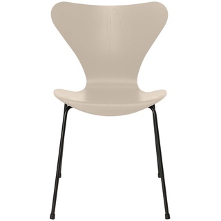 Fritz Hansen - Serie 7 Stuhl, schwarz / Esche light beige gefärbt