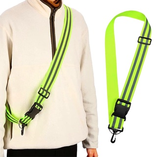 ZCSOWE Grüner Verstellbarer Reflektierender Gürtel mit Bergsteigerhaken - Ideal zum Wandern und Laufen für Damen und Herren geeignet! Reflektorband Reflektorgurt Schärpe