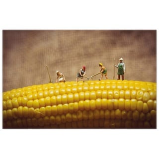 Teppich Lustige Bauernfiguren auf einem Maiskolben beim Arbeiten, Wallario, rechteckig, rutschfest