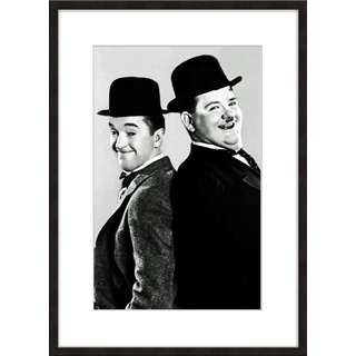 artissimo Bild mit Rahmen Bild gerahmt 51x71cm / schwarz-weiß Poster mit Rahmen / Laurel & Hardy, Film-Stars: Laurel & Hardy / Dick und Doof schwarz