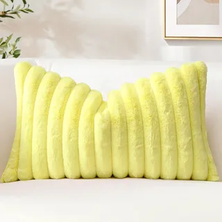 Sungeek 1 Stück Plüsch Samt Kissenbezug, Kunstpelz Weich Kissenbezüge Sofakissen Dekokissen Deko Zierkissenbezüge Flauschig Kissenhülle für Schlafzimmer Wohnzimmer (40x60cm, Gelb)