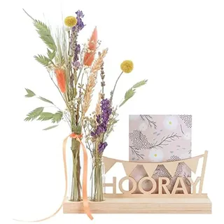 BloomPost Hooray - Trockenblumen - Inklusive 2 Vasen + Holzständer mit 'Hurra' und Girlande - Länge Trockenblumen +/- 30 cm - Mit Styling-Tipps