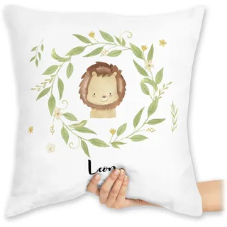 Kissen 40x40 Zierkissen - Löwen - Süßer Löwe im Blumenkranz und Name - 40 x 40 cm - Weiß - löwenmotiv tiere kinder tier lion lions loewen löwe. personalisierte wunschtext personalisiertes leo