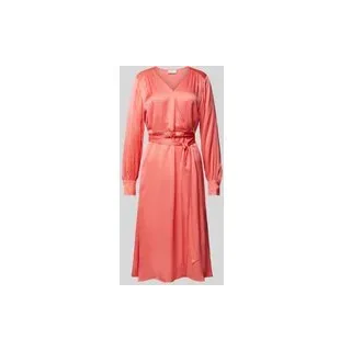 Midikleid in Wickel-Optik aus Viskose, Koralle, 38