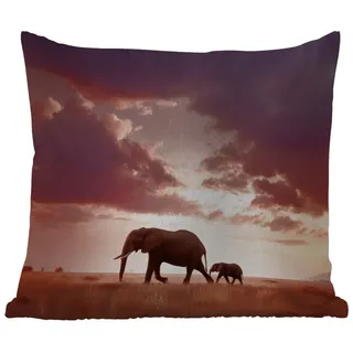 MuchoWow Dekokissen Elefanten - Grasland - Sonnenuntergang, Kissenhülle für den Außenbereich, Outdoor, Kissen, 60x60 cm Quadratisch | 60 cm x 15 cm x 60 cm