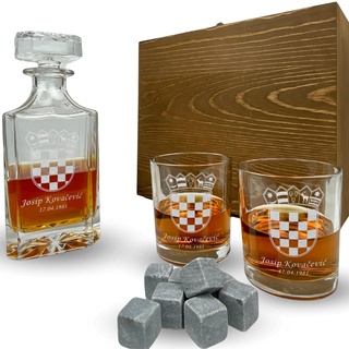 Whisky Set mit Gravur Kroatien personalisiert Karaffe 700 ml und Gläser graviert Hrvatska Croatia Wappen Flagge Geschenkbox (Nur Karaffe)