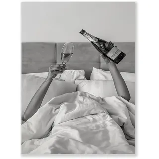 UNXIS Flippige schwarz-weiße Leinwand-Kunst, ästhetische Poster, Vintage, feministisches Bild, Wanddekoration, trendige Frau, die Wein im Bett trinkt, Drucke für Männerhöhle, Zuhause, Bar, 40,6 x 61