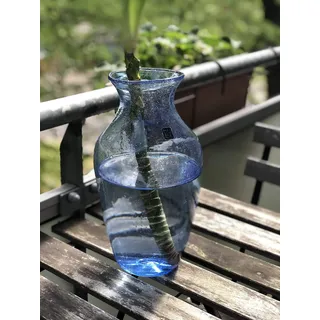 Maison Zoe Glasvase aus Recycling-Glas Belina - Hellblau - blau - groß - Durchmesser ≈ 12cm Höhe ≈ 29cm - 100% Handmade - Blumenvase - Vase mundgeblasen - Dekovase - Tischvase