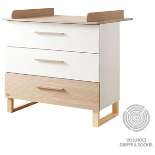 roba® Wickelkommode Noah - moderne Wickelkommode in Scandi Design mit Fräsungen, Füße & Griffe aus Massivholz - mit Wickelansatz - Weiß & Walnuss