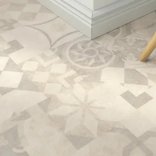 Klick-Vinyl Arabeske creme – inkl. Dämmung & Fußleisten