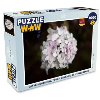MuchoWow Puzzle Weiße Hortensie vor schwarzem Hintergrund, 1000 Puzzleteile, Foto-Puzzle, Bilderrätsel, Puzzlespiele, Klassisch schwarz 48 cm x 68 cm x 2 cm