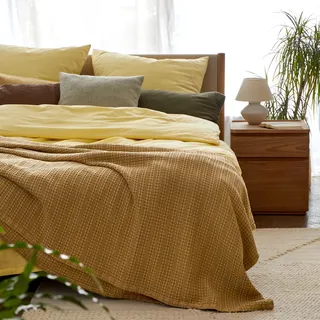 URBANARA MATA Essential Bettwäsche 200x220 cm + 2X 80x80 cm I 100% Baumwolle Made in Portugal Oeko Tex 100 I Weich Unifarben Atmungsaktiv mit Reißverschluss 3-TLG Set I Sandgelb