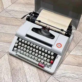 LXWKAI Vintage-Schreibmaschine für den normalen Gebrauch, Retro manuelle-Schreibmaschine, geeignet zum Schreiben von Romanen in den Tiefen des Dschungels, nostalgische Retro-Schreibmaschine