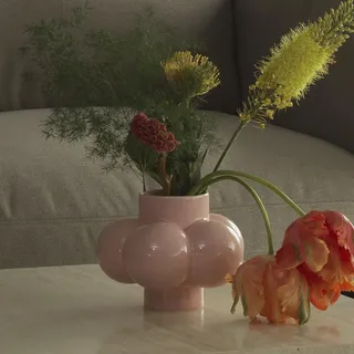 Vasen Normann Copenhagen, Deko-Object B4 Bubbles, Pink / Rosé, für Wohnzimmer, Keramik - 22 - 22 - 17