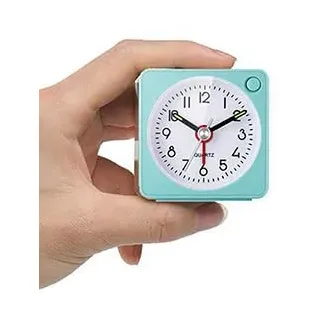 YouJabz Mini Wecker Analog, Klassischer Analoger Reisewecker mit Licht, kompakte Größe, Wecker Ohne Ticken ruhiges Quarzuhrwerk, Einfache Bedienung, Zurück zur Schule Geschenk