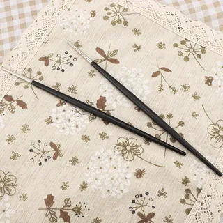 Set Japanischer Essstäbchen Aus Edelstahl 304 Für Sushi, Silber-schwarzes Tischbesteck, Wiederverwendbar, Langlebig, Abwaschbar, Set Mit Zwei Stäbchen.