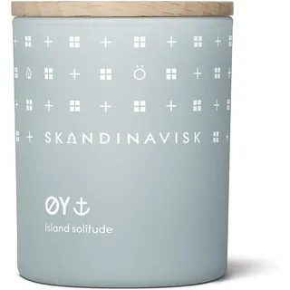 Skandinavisk ØY 'Insel' Duftkerze. Duftnoten: Zierapfel und Hundsrose, Wassermoose und grüne Blätter. 200 g.