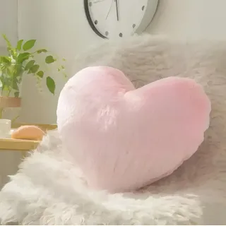 VewoTex Dekokissen Herzkissen » Kuschelkissen 45 x 45 cm » weiches Herz Kissen, » Dekokissen » Zierkissen aus Kunstfell rosa
