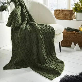 Dekoleidenschaft - Kuscheldecke 'Zopmuster' in grün, 127x152 cm, weiche Wohndecke, Sofadecke, Couchdecke
