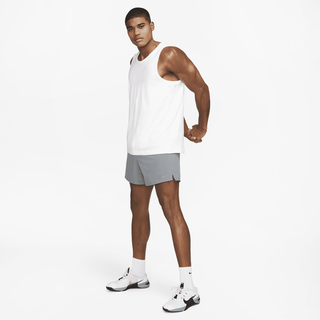 Nike Primary vielseitiges Dri-FIT-Tanktop für Herren - Weiß, M