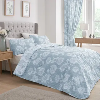 Dreams & Drapes - Blaue Chrysanthemen-Tagesdecke (230 cm x 200 cm), weiche Haptik, wendbares Design (2 Farben), Gesteppte Tagesdecke mit Blumenmuster in Hellblau, Vintage-Blumen-Bettwäsche,